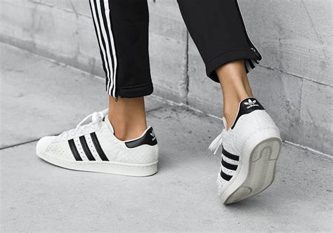 adidas superstar sale women's.